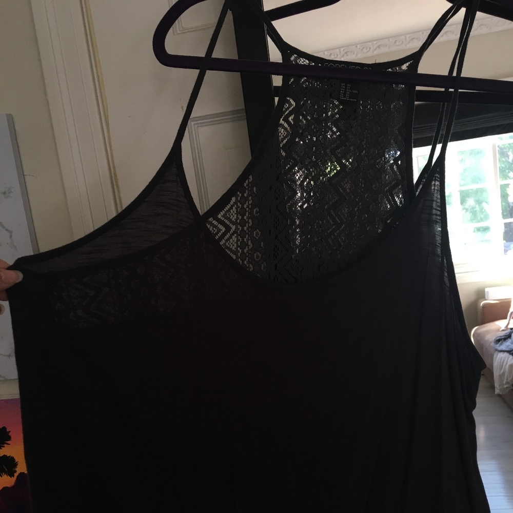 Top - Picture 2 of 6